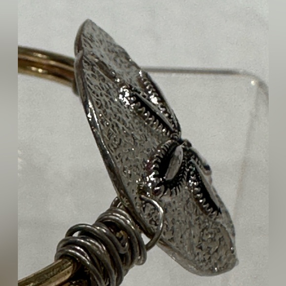 New Silver & Gold Sand Dollar Bangle Bracelet - Picture 4 of 12